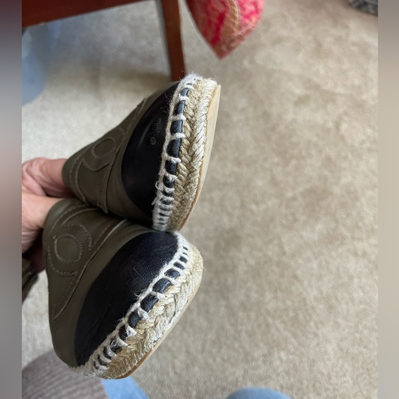 Authentic Chanel leather espadrilles, size 37 - Picture 10 of 11